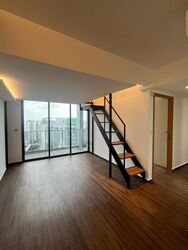 Prive (D19), Condominium #523453051